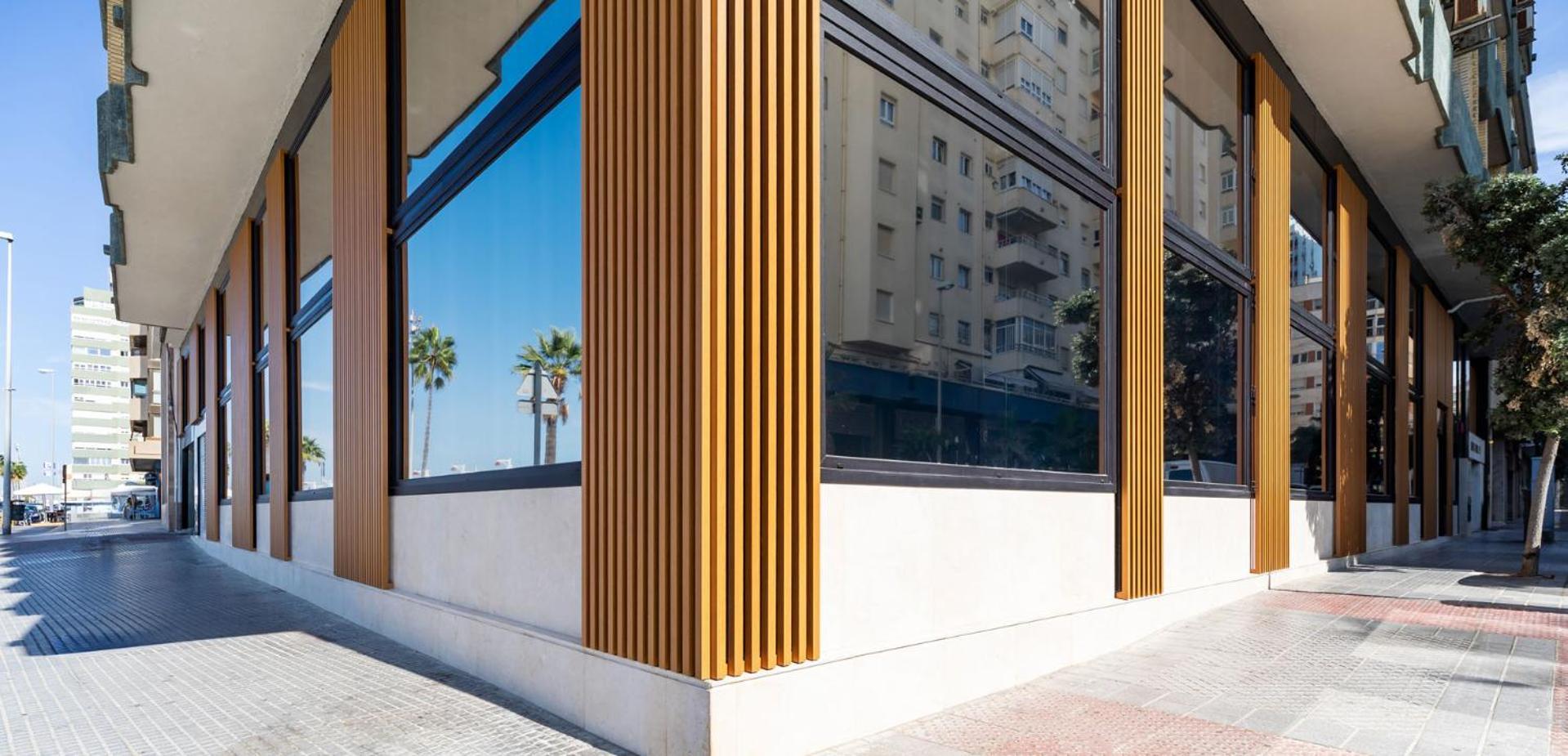 Apartamentos Playa Victoria Cadiz Luaran gambar
